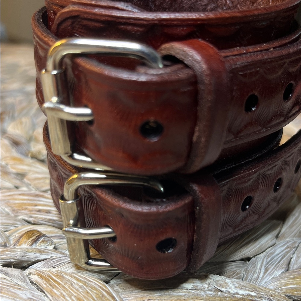 Brown‎ Embossed Leather Double Buckle Bracelet - Picture 2 of 7